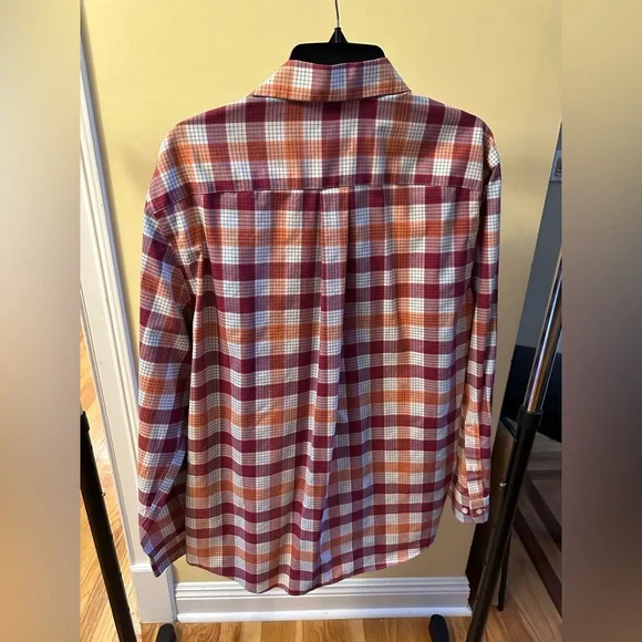 JoS. A. Bank Travelers Tailored Fit Sportshirt - Men’s Large - Picture 2 of 4